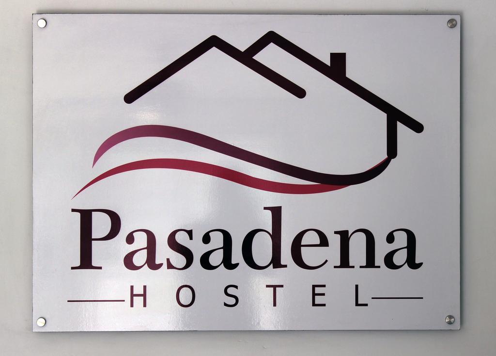Pasadena Hostel Cali Buitenkant foto